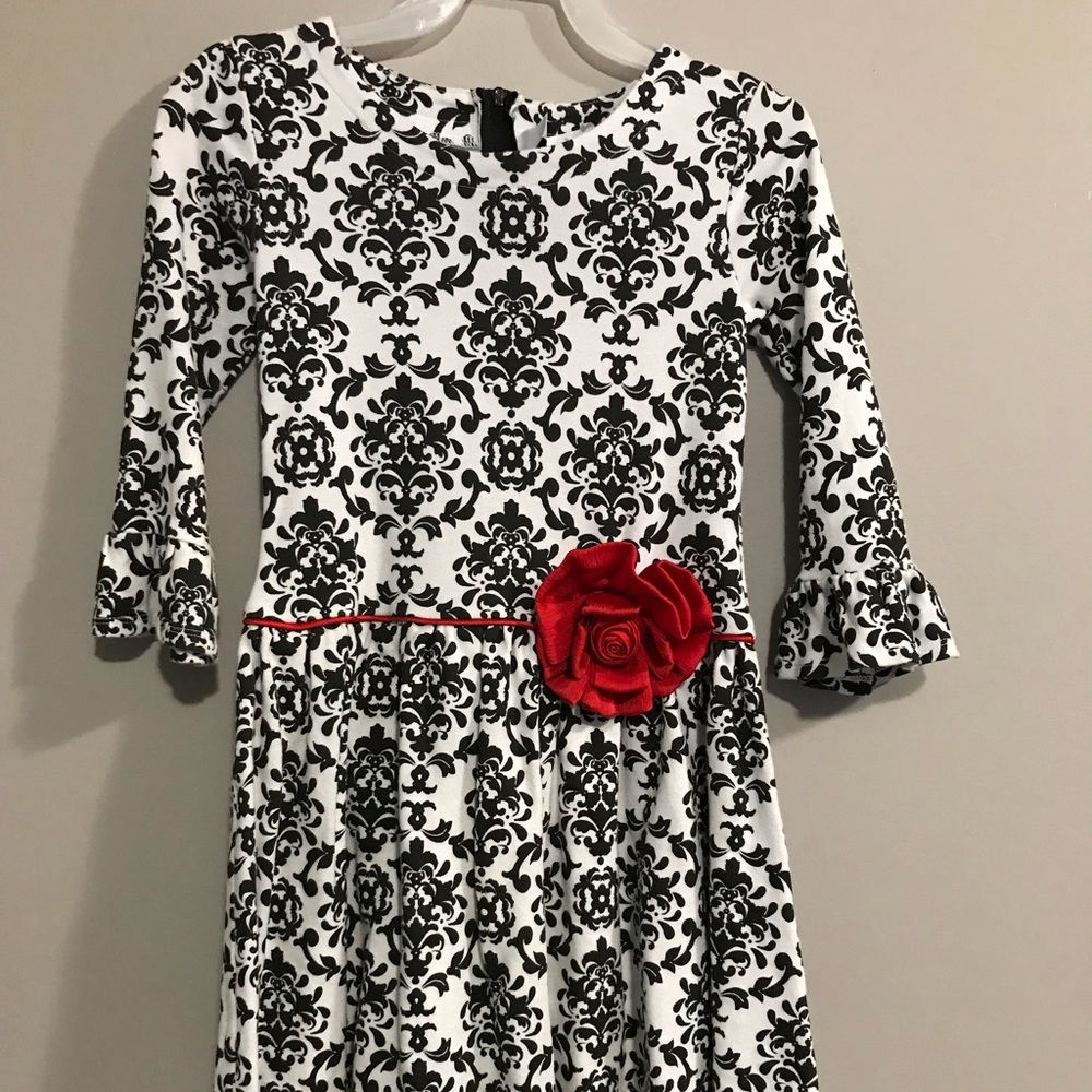 Girls dress